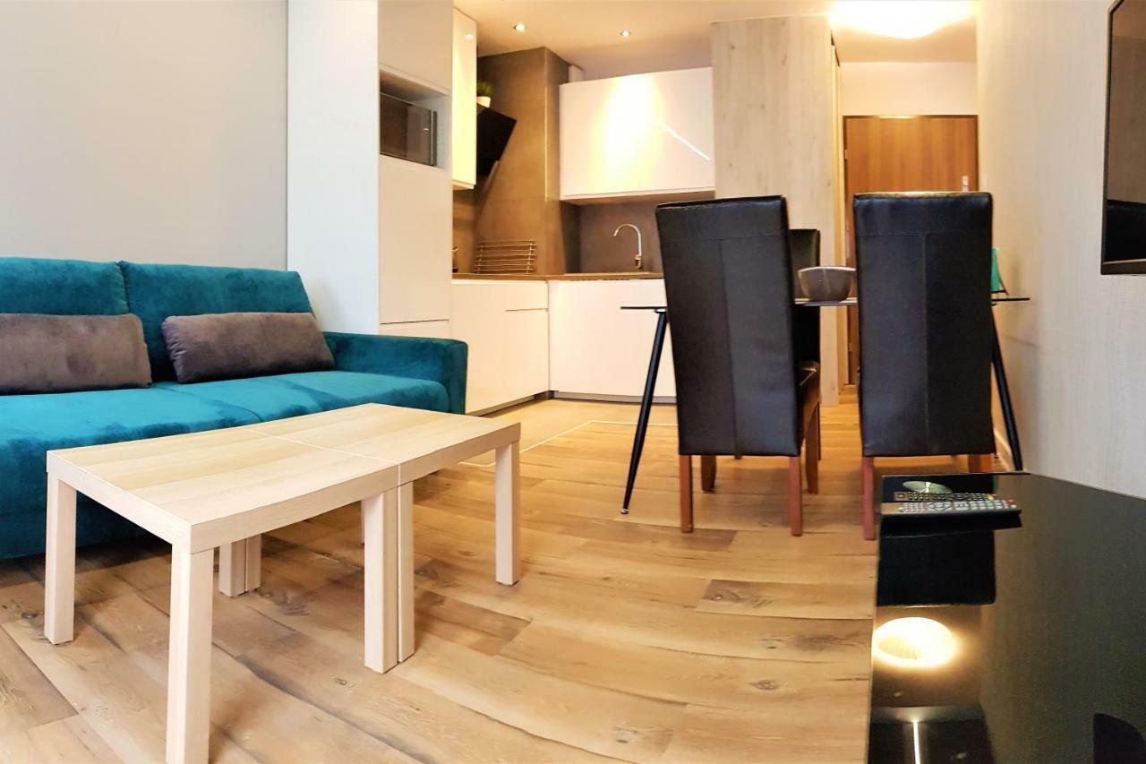 Apartament B&F Poznan Business & Family Nalkowskiej Luaran gambar