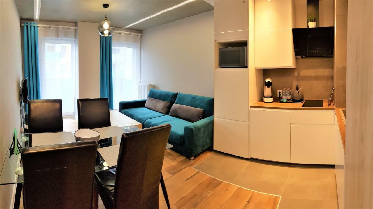 Apartament B&F Poznan Business & Family Nalkowskiej Luaran gambar